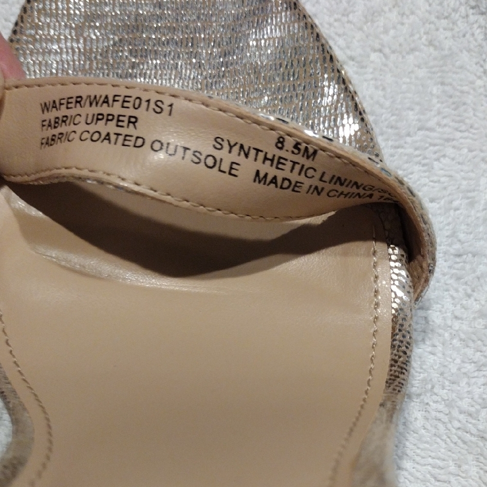 Steve Madden Chic And Vibrant Metallic Strappy Heels - Picture 6 of 7